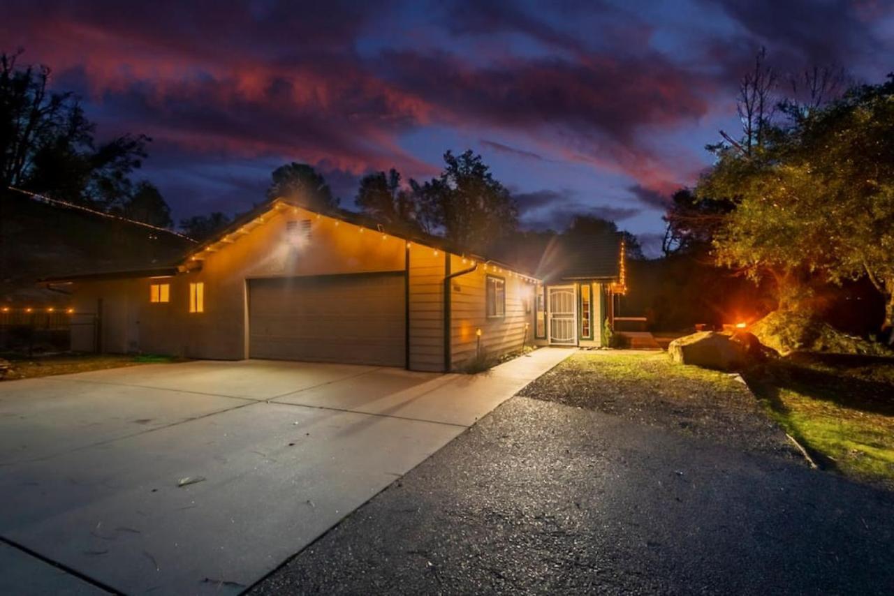 Mystic Mountain Villa, 14 Miles From Yosemite Окхерст Экстерьер фото