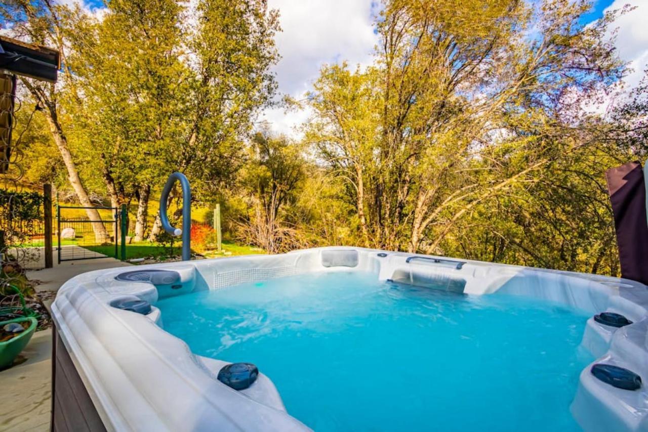 Mystic Mountain Villa, 14 Miles From Yosemite Окхерст Экстерьер фото