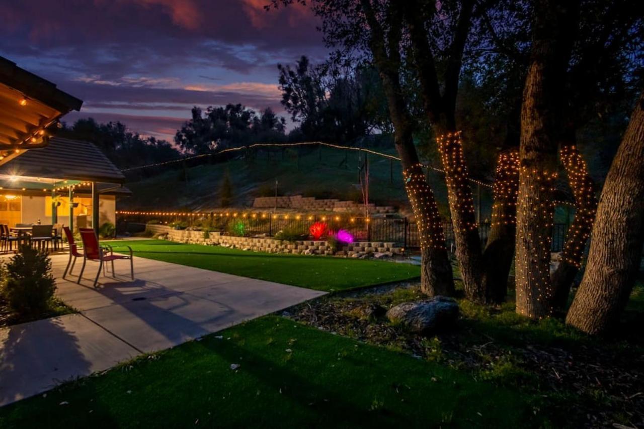 Mystic Mountain Villa, 14 Miles From Yosemite Окхерст Экстерьер фото